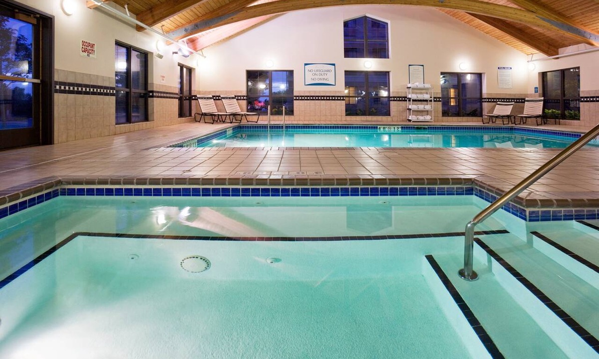 Eagan Apartment | Studio in Eagan 5 Mns to Mall of America
