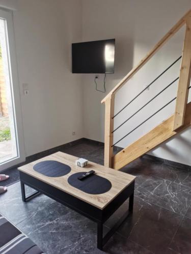 Saint-Christoly-de-Blaye Apartment | Studio La Gâche