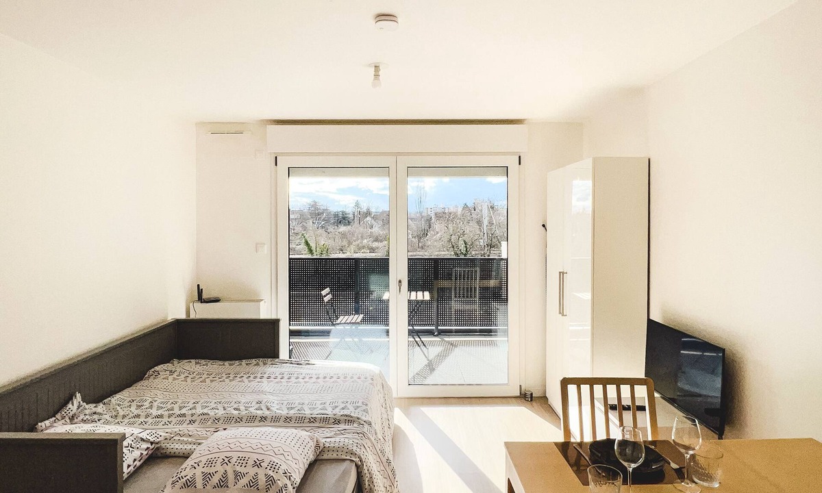 Saint-Louis Apartment | Studio Le Hésingue - Near Airport Swiss Borders