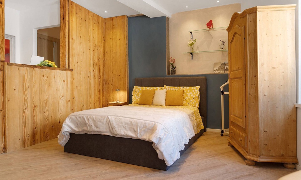 Albiano Apartment | Studio 'Leonard Chalet House' with Balcony and Wi-Fi