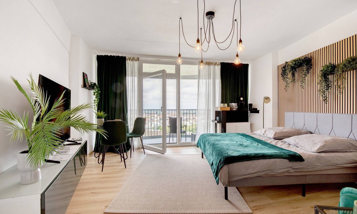Antonsviertel Apartment | Studio 'Loft 28 - Green' with Balcony and Wi-Fi