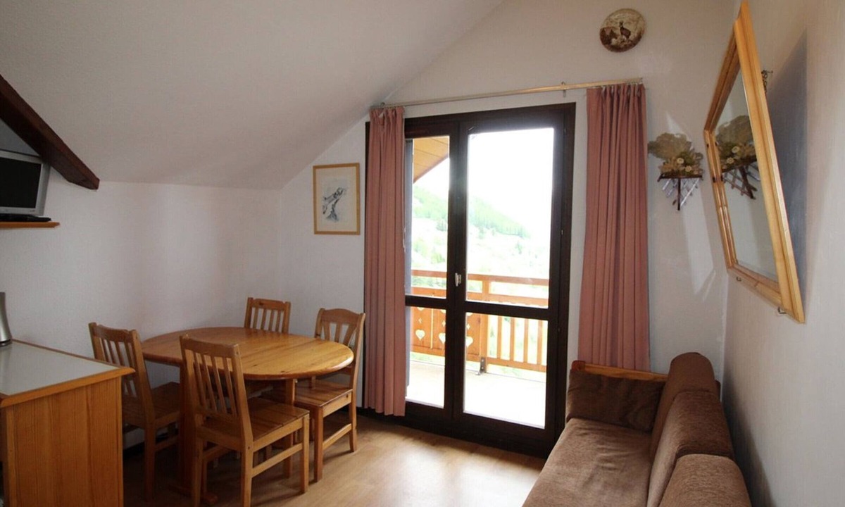 Auris Apartment | Studio loft cabin - 5 ppl, 400m from slopes with parking, pets allowed
