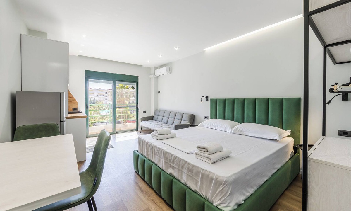 Golem Apartment | Studio MareBlu by PS
