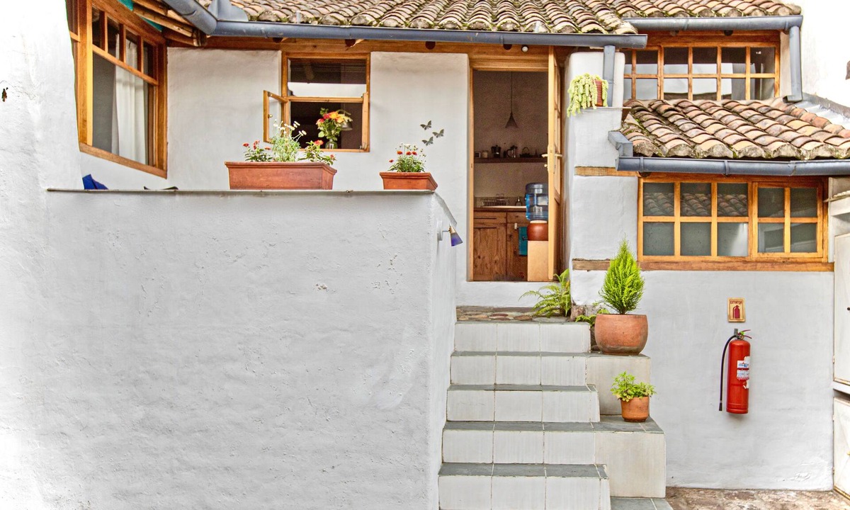 Centro Historico Apartment | Studio Mariposa with a fantastic garden in the historical Quito