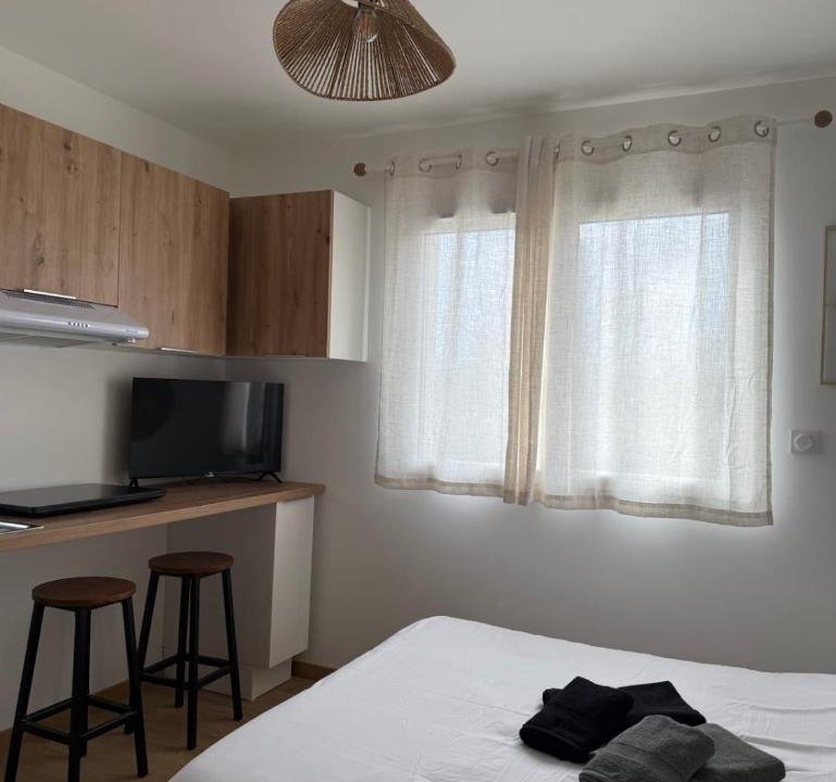 Villenave-d'Ornon Apartment | Studio moderne climatisé 20 min Bordeaux