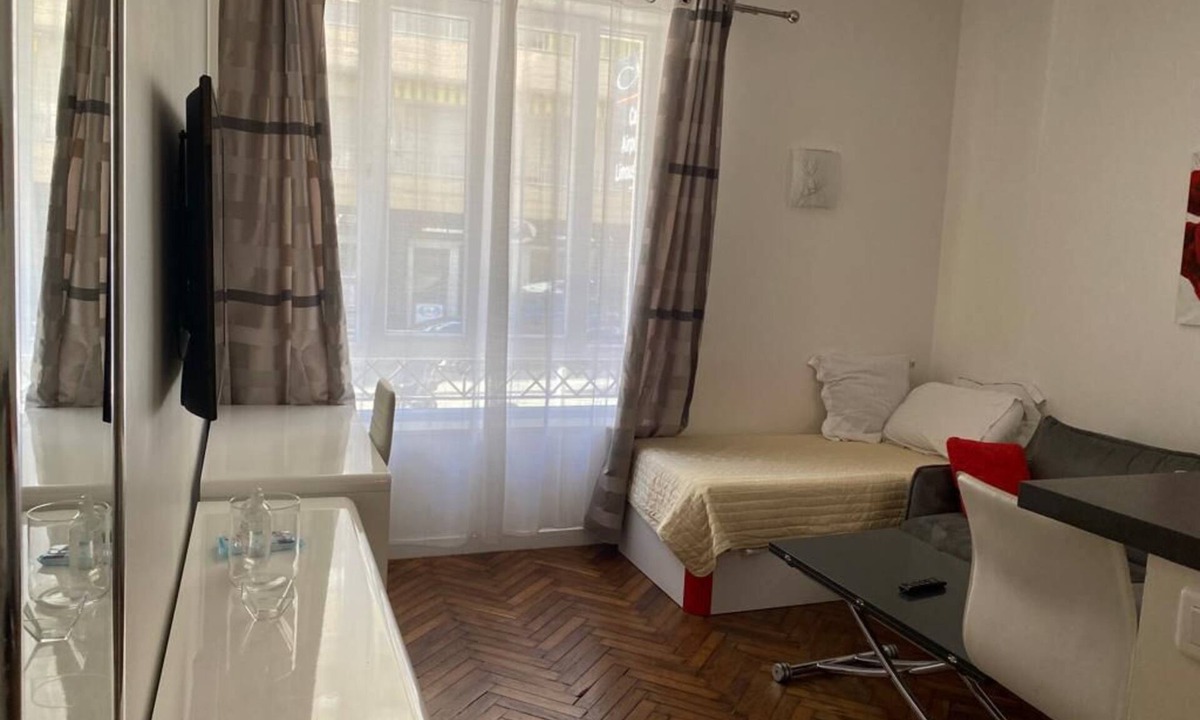 Cannes City Centre Apartment | Studio Moderne proche du Centre et plages de Cannes