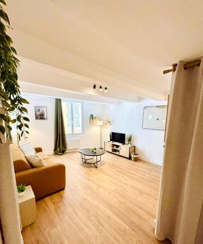 Old Town Apartment | Studio neuf en hyper centre, moderne et calme