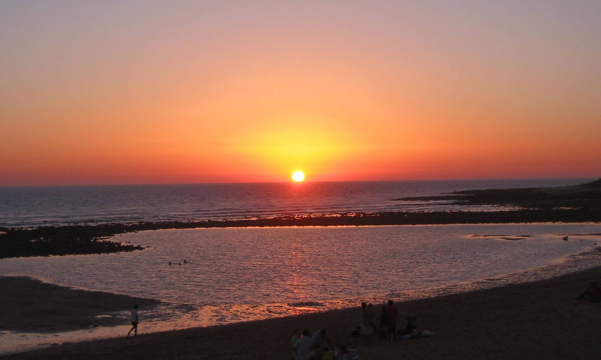 Zahora Apartment | Studio Palacio, direct access to the beach