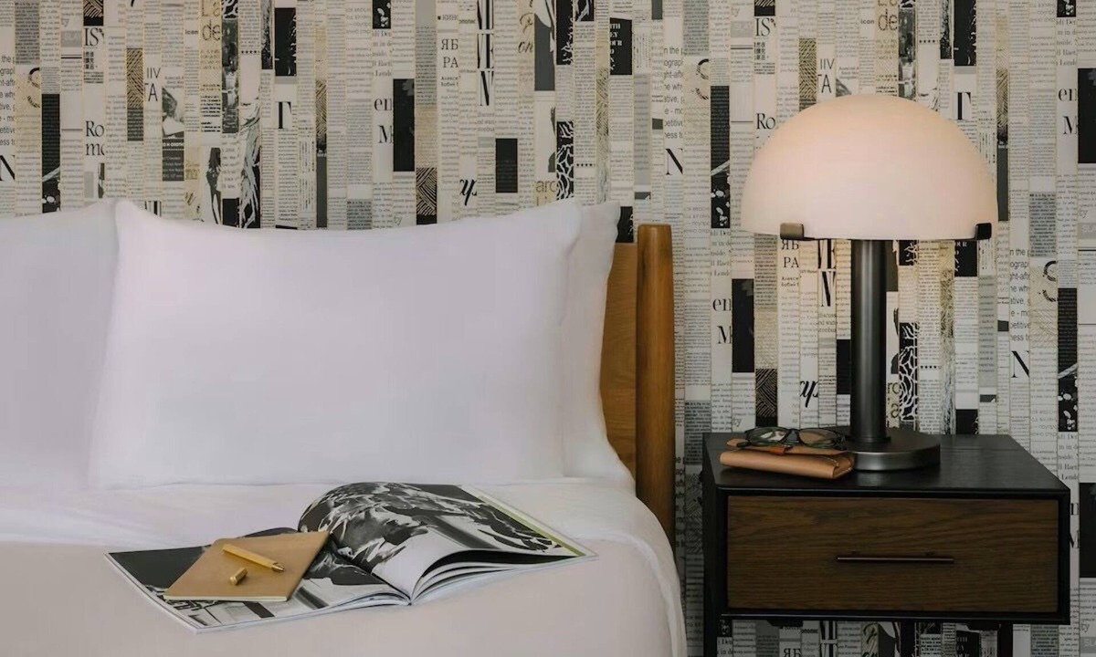 Downtown Detroit Hotel | Studio Queen Apartment