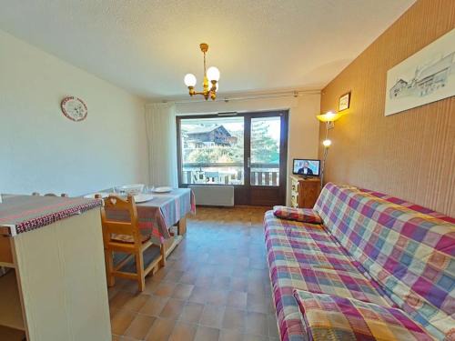 Le Grand-Bornand Apartment | Studio RDC 4 pers, accès pistes, parking - FR-1-241-96