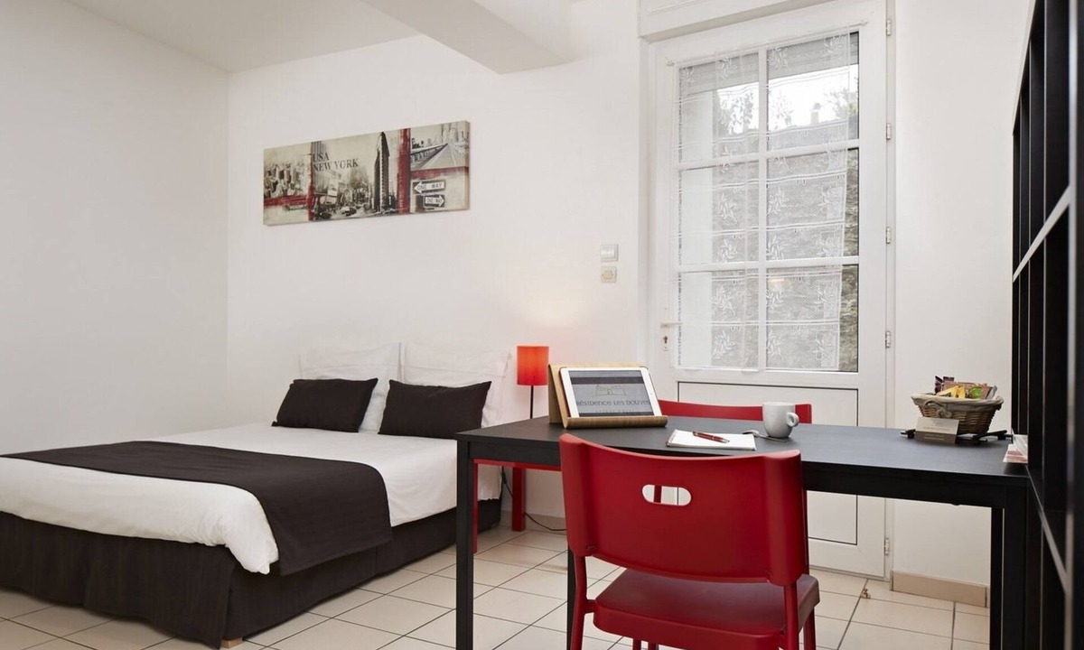 Ancenis Apartment | Studio Rez-de-Chaussée - Côté Jardin
