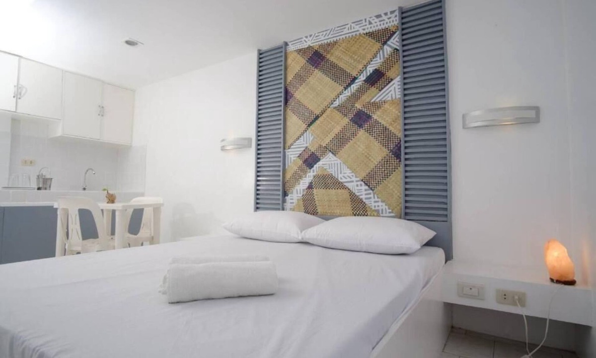 Moonwalk Apartment | Studio Room 1 Minimalist Style