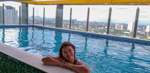 Kaunlaran Apartment | Studio Service Apartment 2guests allows stay up to 5guests 19055
