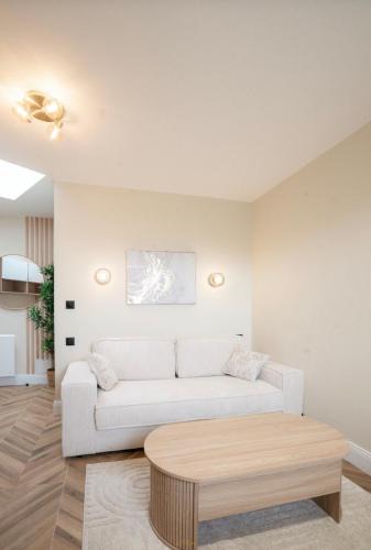 Quartier Saint-Clement - Jardin des Plantes Apartment | Studio Smart & Chic