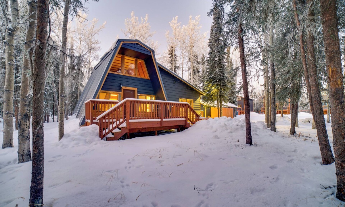 Sterling Apartment | Studio Steps to Kenai River w/Fire Pit!