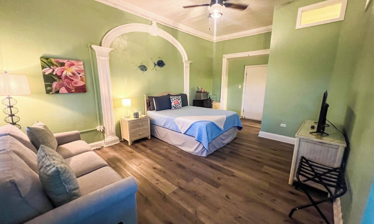 Frederiksted Southeast Hotel | Studio Style Room with plenty of space!