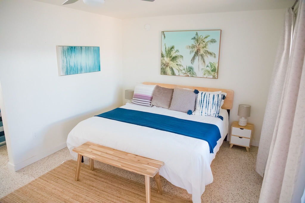 Sarasota Apartment | Studio Suite steps away from Lido Beach!