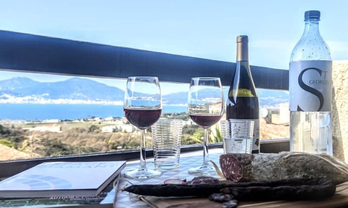 Grosseto-Prugna Apartment | Studio Terrace View of Ajaccio Bay