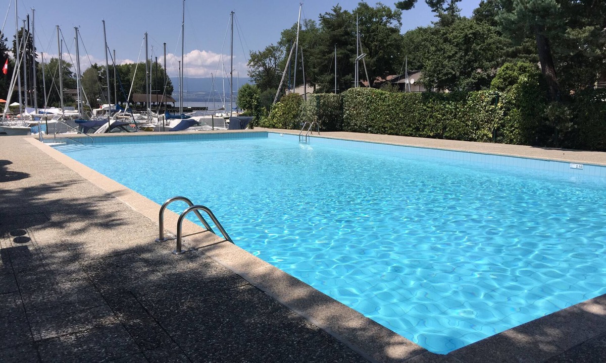 Thonon-les-Bains Apartment | Studio Thonon - PORT RIPAILLE Marina ! Lake and pool access!