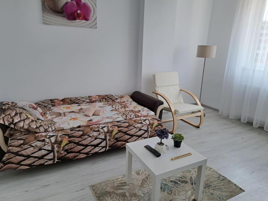 Chiajna Apartment | Studio Tineretului 35