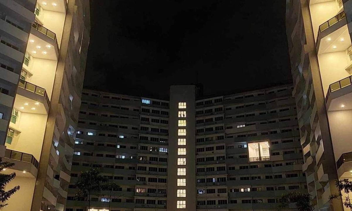 Matandang Balara Condo | Studio type, with balcony mountainy view with fast internet up 200mbps.