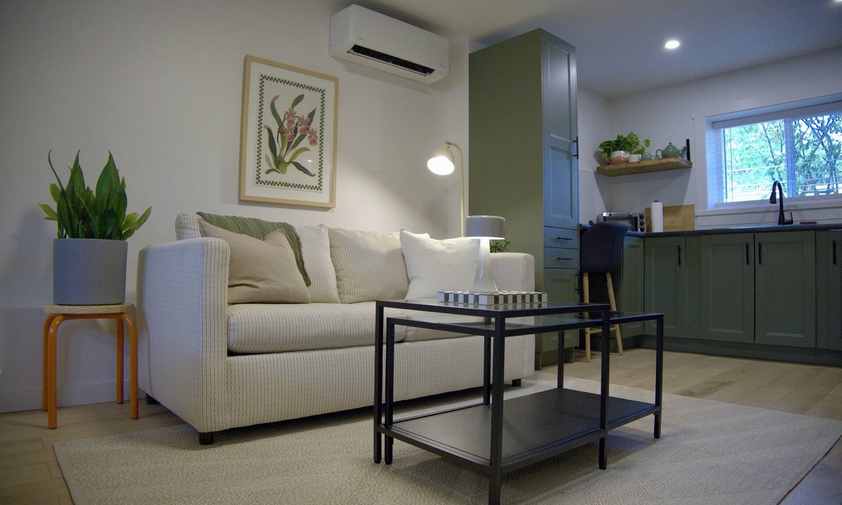 Victoria Apartment | Studio Verde - Cozy modern studio close to local amenities and downtown!