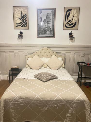 Troyes Apartment | Studio Villa Agathe