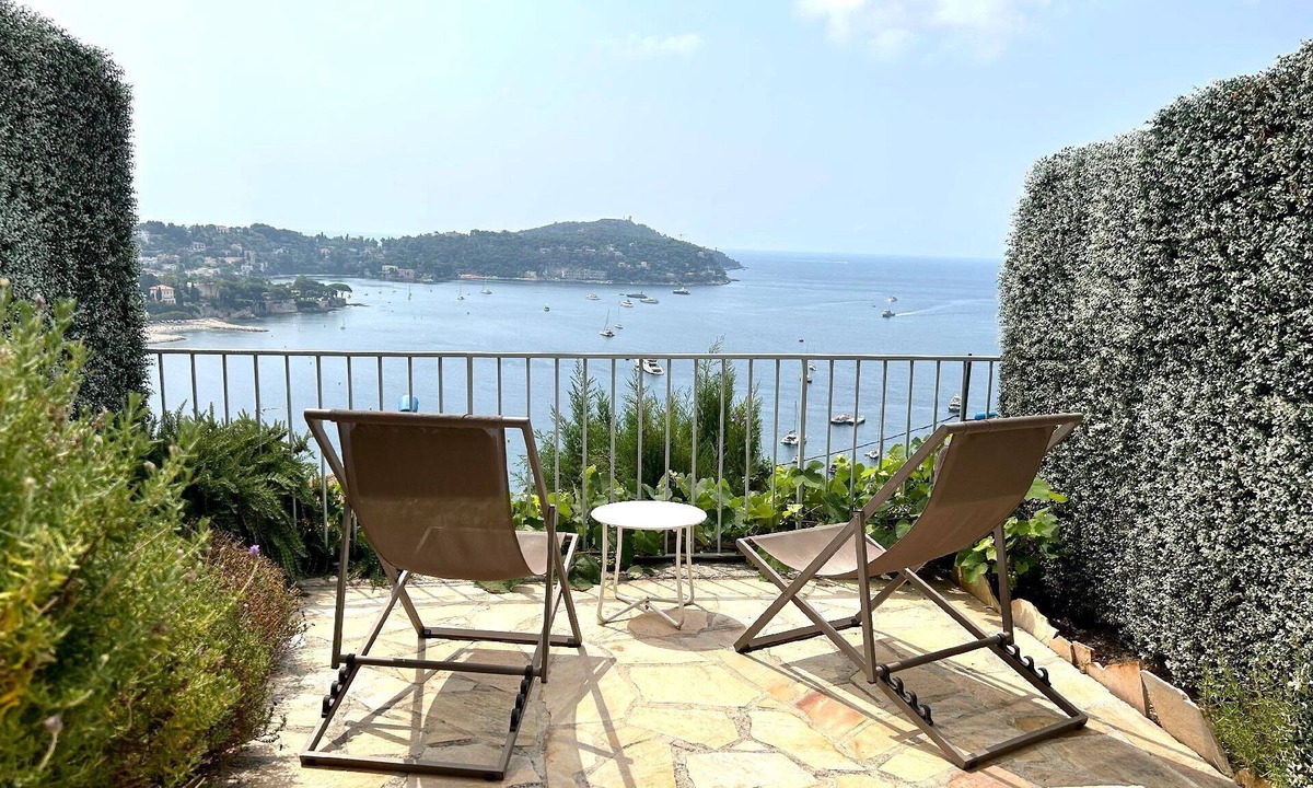 Villefranche-sur-Mer Apartment | Studio with terrace and panoramic view