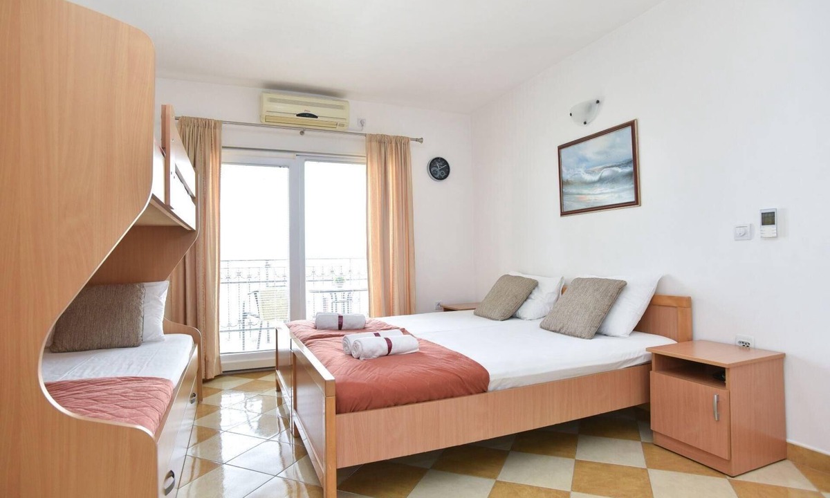Tomicici Apartment | Studio with balcony