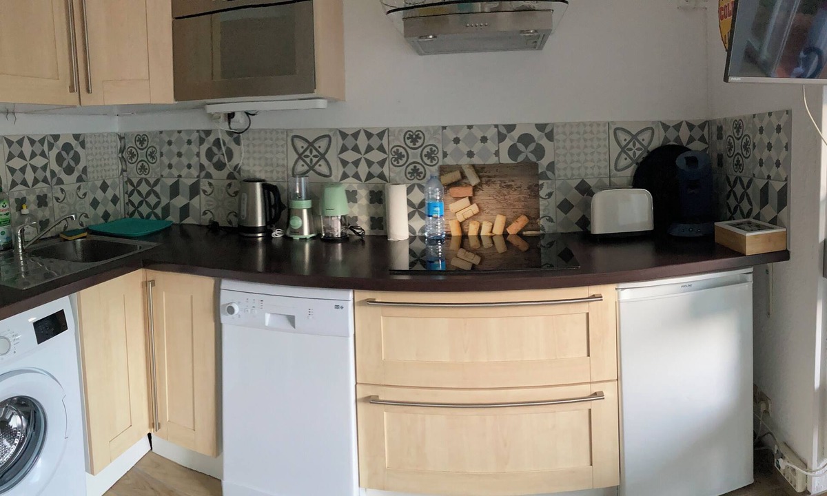 Sausset-les-Pins Apartment | Studio with garden near port and center