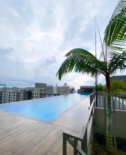 Nilai Apartment | Studio with Rooftop Pool at Youth City Nilai by D'KAY HOMES, near USIM KLIA