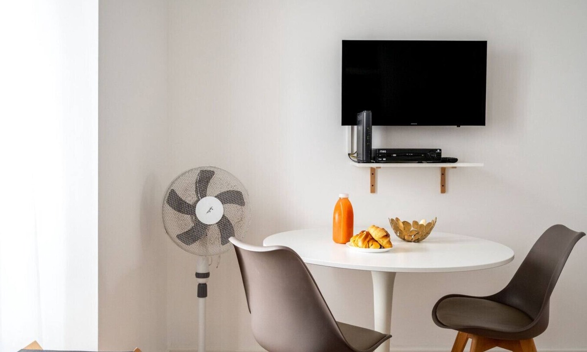 Sao Cristovao e Sao Lourenco Apartment | Studio with Stunning Views to river and old town by Lisbeyond