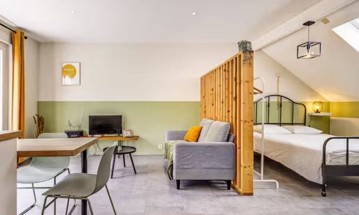 Bassenge Apartment | Studio with terrace between Liège and Maastricht
