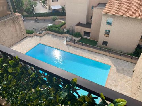 Saint-Laurent-du-Var Apartment | studio4 27m2 Terrasse Parking Piscine