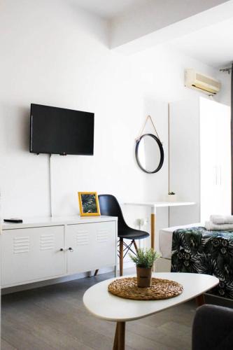 Nea Khili Apartment | stuDio57 12