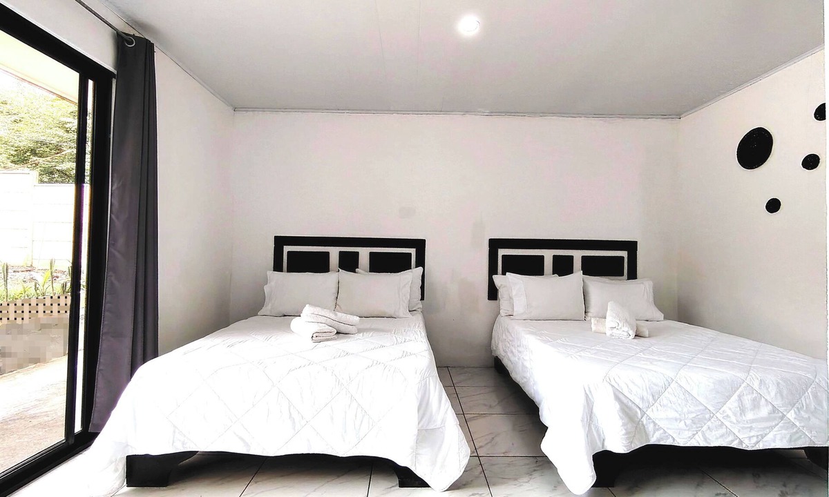 Rio Seco Apartment | *Study/Pool/Pool/WIFI-Full kitchen-A/C-Large Beach-Surfing-Sunsets