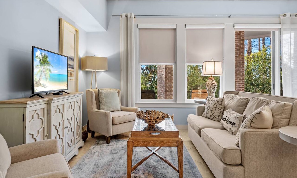 Baytowne Wharf Condo | Stunning 2BR Bahia Condo at Wharf! Beach Tram, Tropical Pool, Hot Tub, Patio.