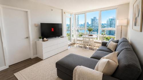 Yaletown Apartment | Stunning 2BR Stay in the Heart of Vibrant Yaletown