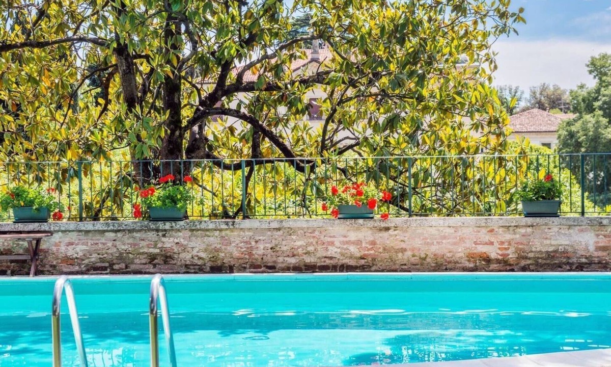 Vicenza Villa | Stunning 6-bed Private Villa With Pool Near Venice
