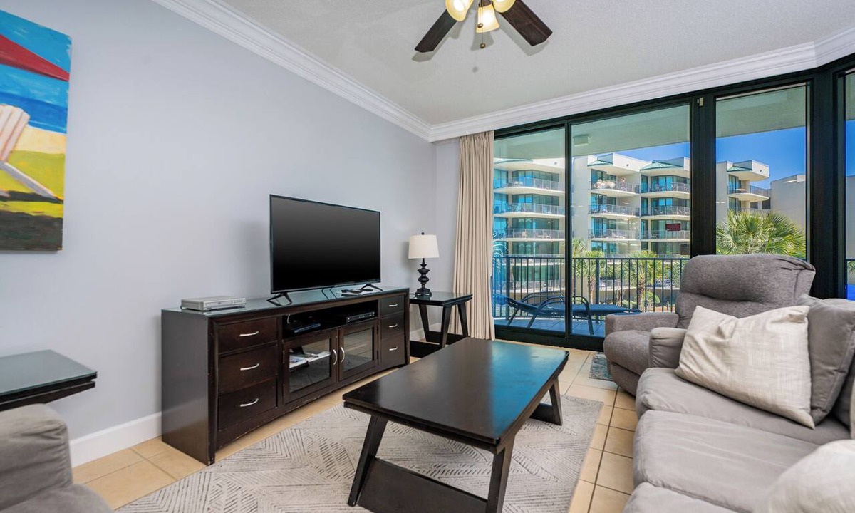 Orange Beach Condo | Stunning Bay View Phoenix On The Bay 1212