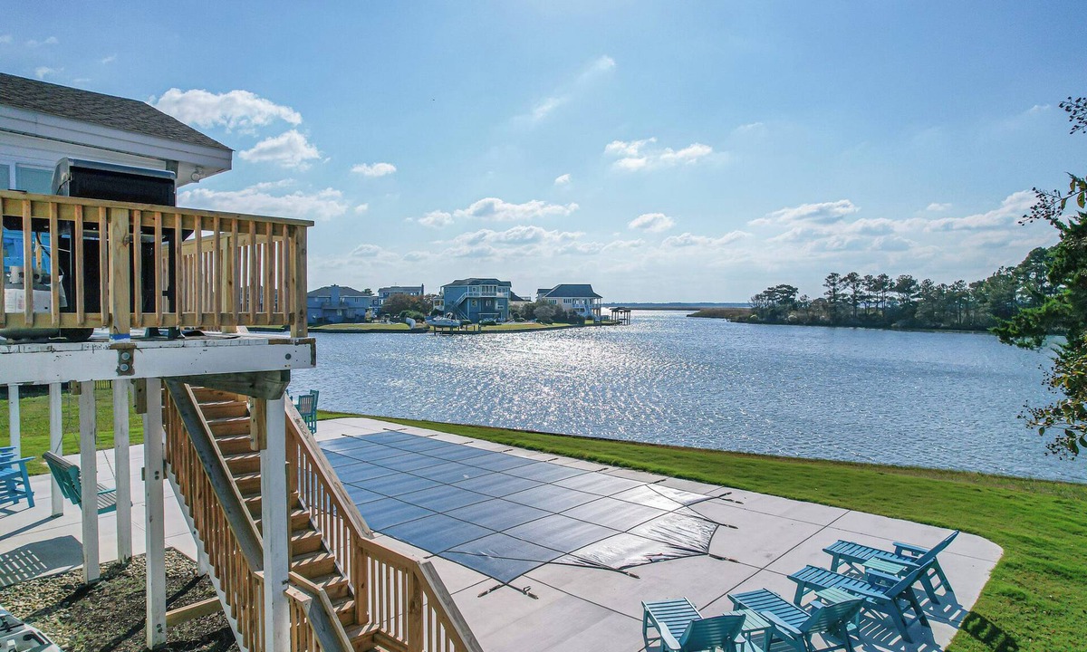 Sandbridge House | Stunning Bayfront Home, Pool, 5 Bed/3 Ba, Pets ok & Golf Cart