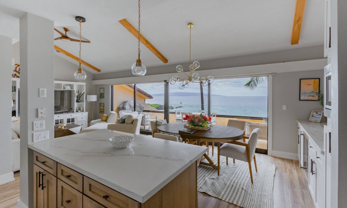 Wailea Condo | Stunning BEACHFRONT Luxury Makena Escape; Freshly Fully Remodeled 2023