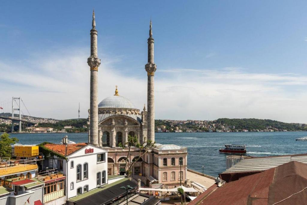 Ortakoy Apartment | Stunning Bosphorus 2BD2Bath Views Terrace! #357