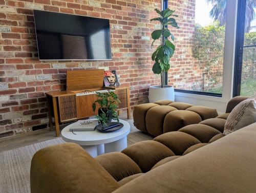 South Albury Villa | Stunning Central 3BR 2bath near the Murray