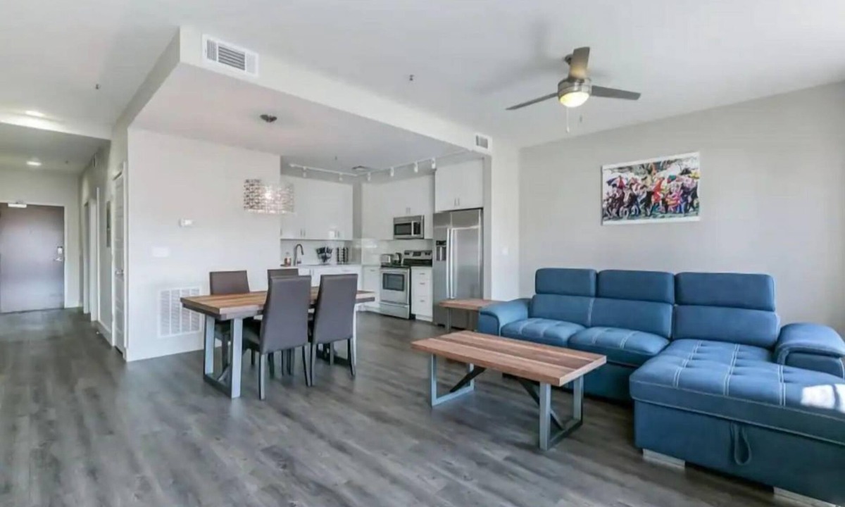 Central Business District Hotel | Stunning Condo in the Heart of Downtown New Orleans