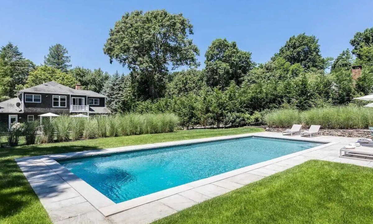 North Haven House | Stunning Contemporary Sag Harbor Estate, Minutes to Sag Harbor Village,.