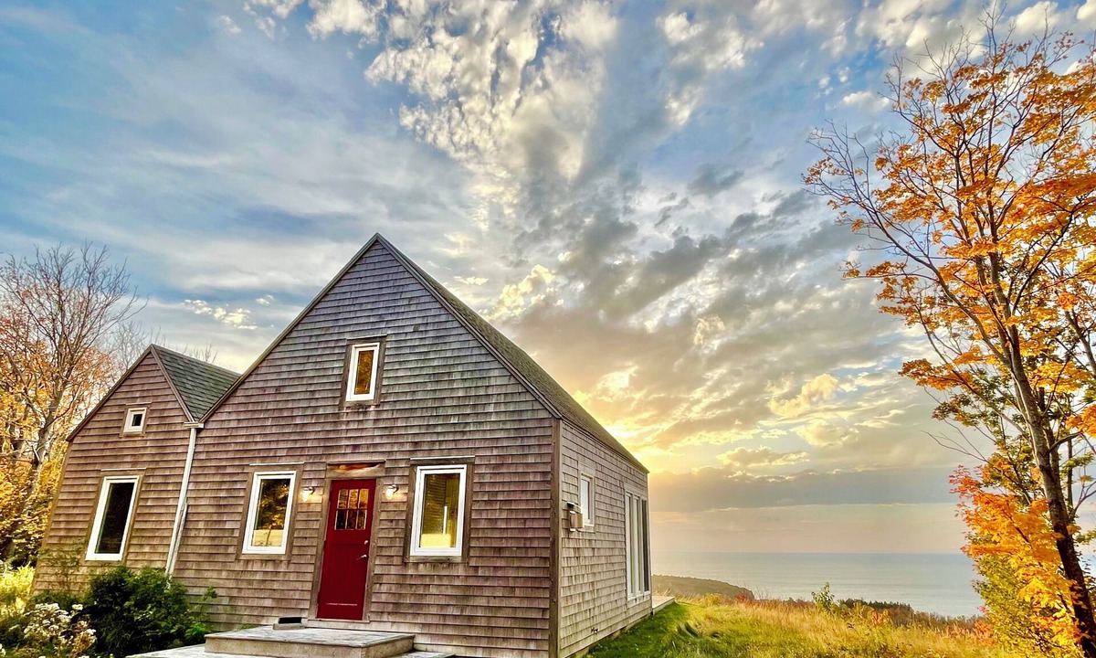 Chimney Corner Cottage | Stunning Cottage and Ocean Views 3 min. to Beach, near Cabot Trail & Park