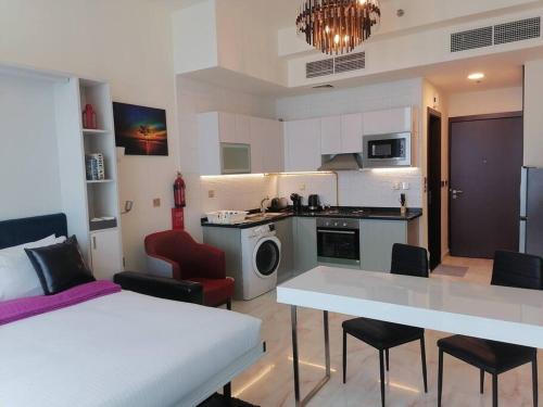 Business Bay Apartment | Stunning Deluxe Studio Apartment Business Bay - 09