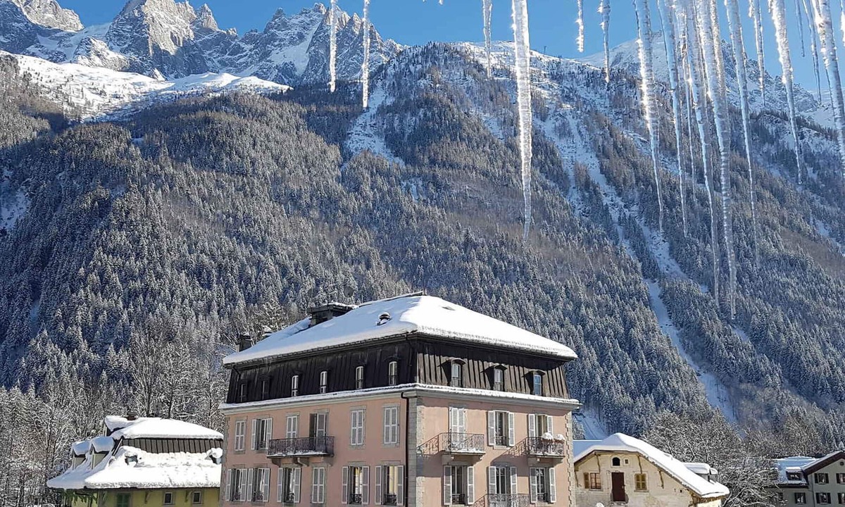 Chamonix City Centre Apartment | Stunning downtown apartment - Pets allowed, WiFi