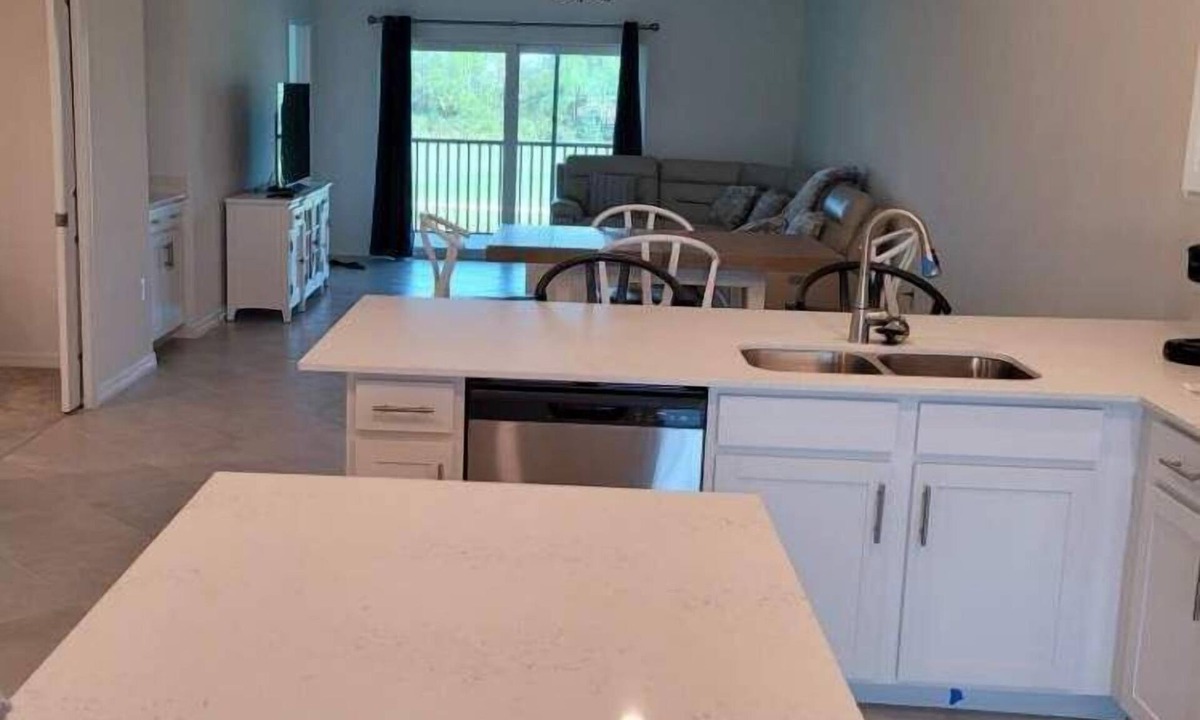 Venice Condo | Stunning Golf Resort, Beautiful brand new 2 BR, 2 Bath and a den condo.